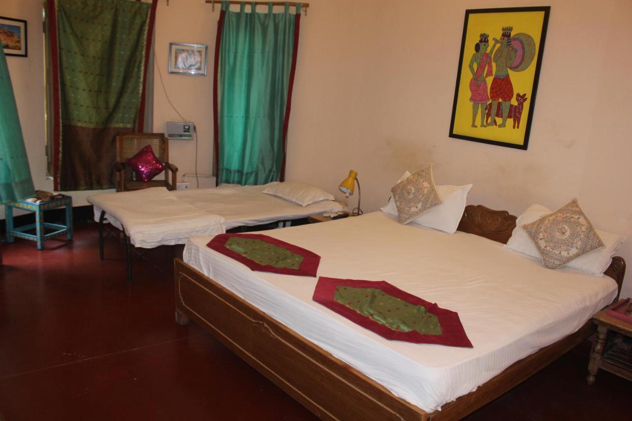 Cozy Inn Varanasi Exterior foto